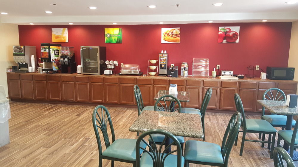 罗登/康科德品质酒店 劳登 外观 照片